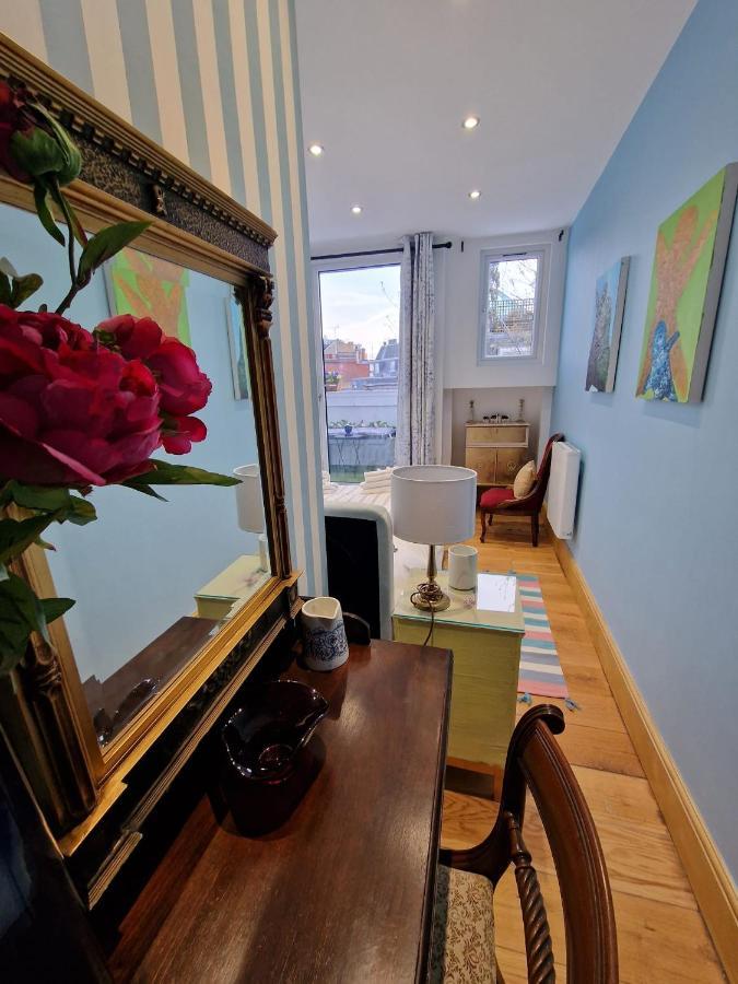 Апартаменты Flat Covent Garden Лондон Экстерьер фото