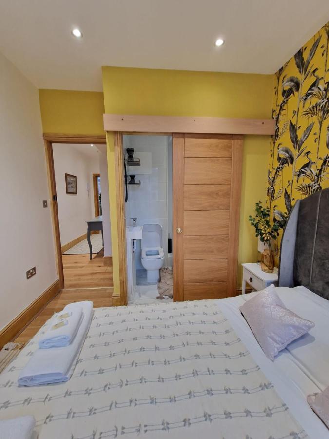Апартаменты Flat Covent Garden Лондон Экстерьер фото