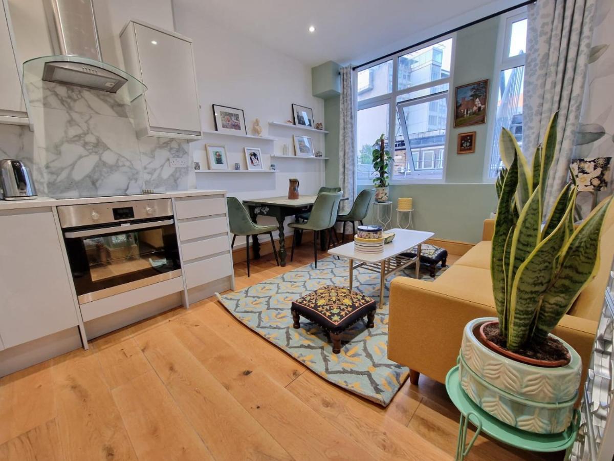 Апартаменты Flat Covent Garden Лондон Экстерьер фото