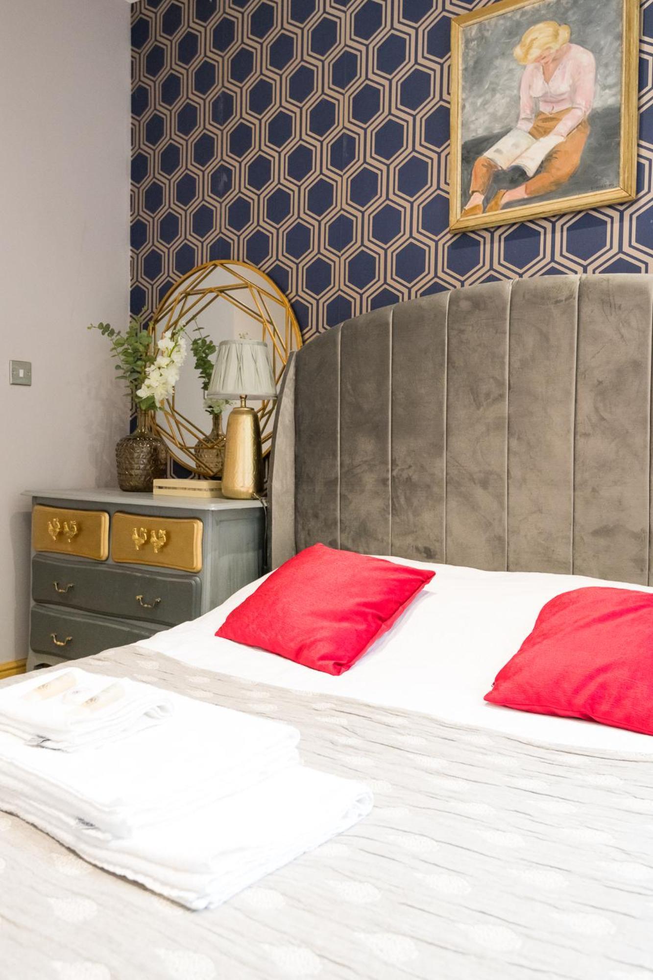 Апартаменты Flat Covent Garden Лондон Экстерьер фото