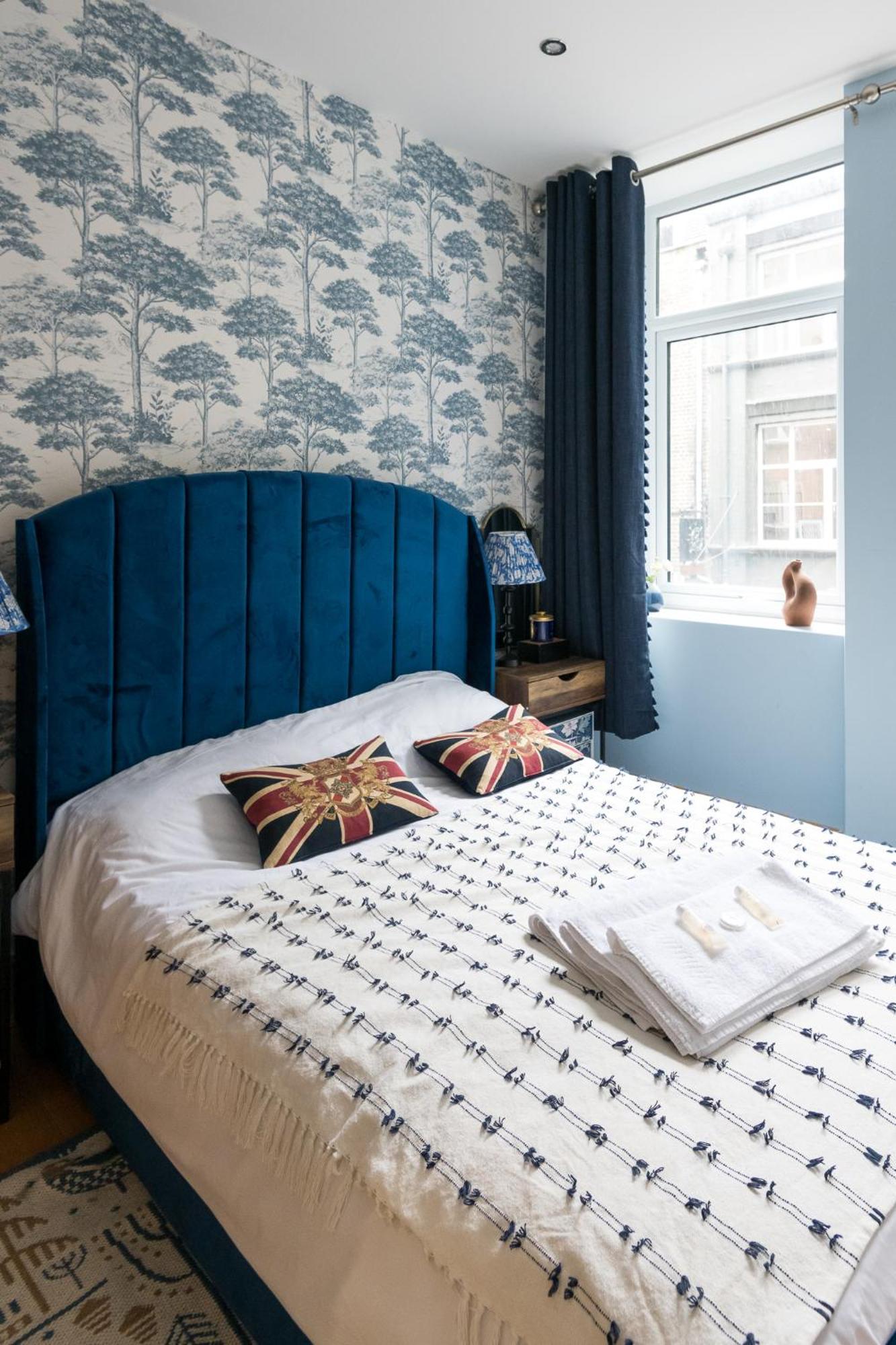 Апартаменты Flat Covent Garden Лондон Экстерьер фото